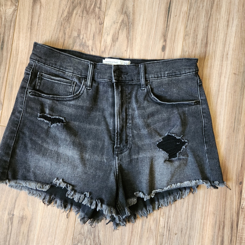 Abercrombie & Fitch Black Distressed Denim Cutoff Jorts